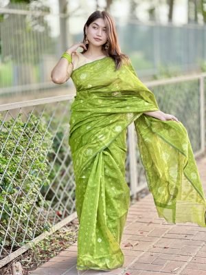 শ্যাওলা রঙের বাঁধন